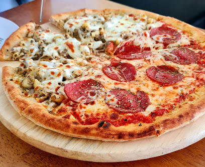 Gudee Pizza & Cafe - Sharjah - +971 2 449 9977