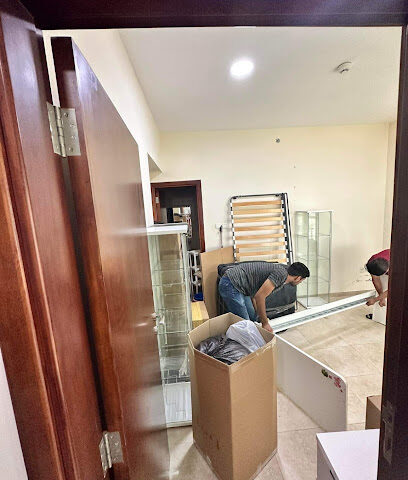 The Giant Movers - Sharjah - +971 4 439 7693