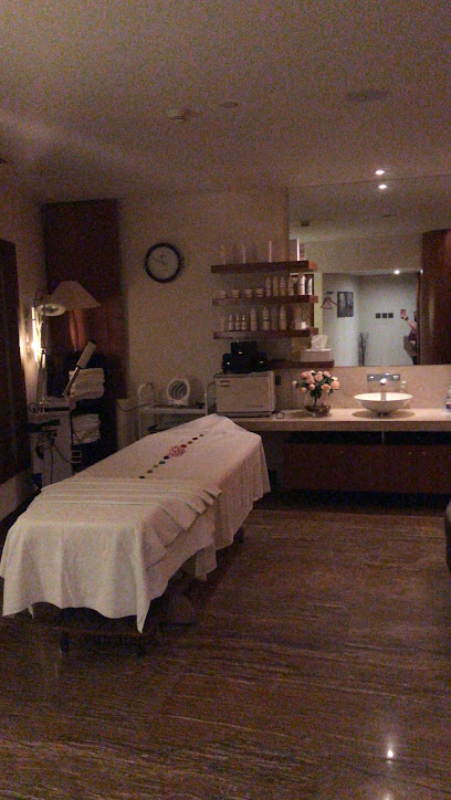Niyama Spa - Sheraton Hotel Dubai Creek - United Arab Emirates|Dubai|Baniyas Rd|Sheraton Hotel Dubai Creek