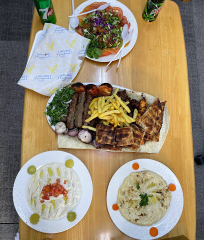 مطعم وكافتيريا الباز Al-Baz Restaurant & Cafeteria - Sharjah - +971 3 754 6800