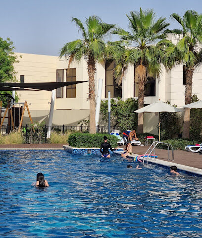 Queens Meadow pool - Sharjah -