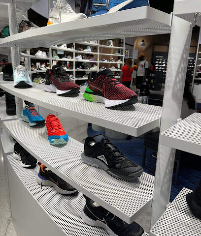 Nike Store - Sharjah - +971 4 341 0833