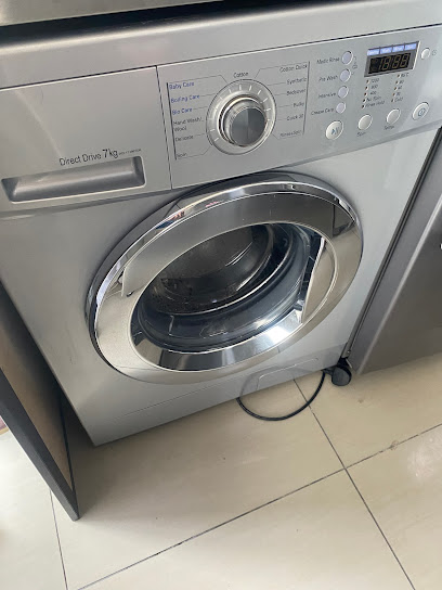 Used furniture buyer Abu Dhabi Best Buyer in UAE - United Arab Emirates|Musaffah - M-40 - Abu Dhabi