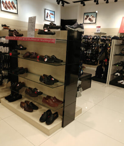 Shoe Mart (Centrepoint Stores) - Sharjah - +971 800 74636278