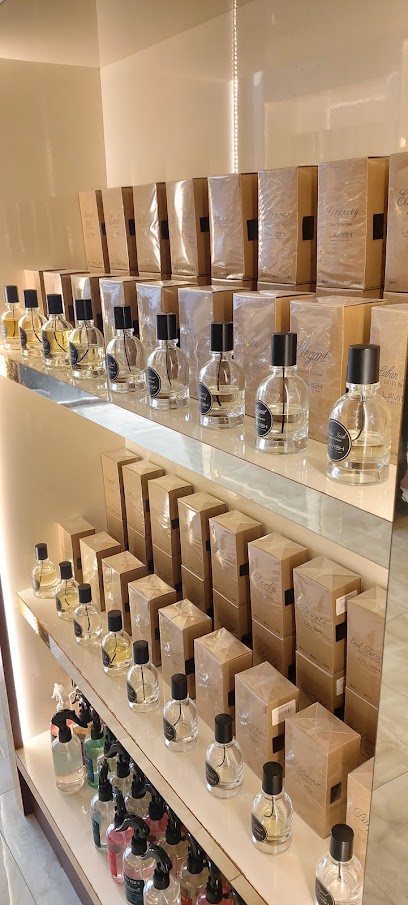 Lavish Perfumes - United Arab Emirates|البردي - Khor Fakkan|70 Rugaylat Rd