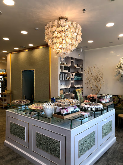 Leaves chocolate uae - United Arab Emirates|Al Wasl - Dubai|2D St