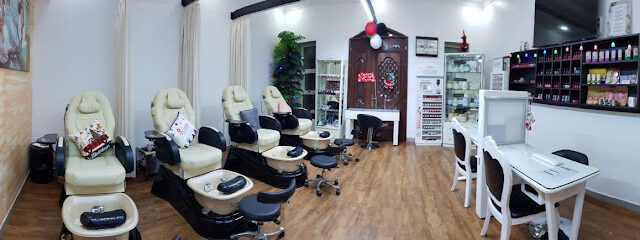 sharfa beauty center - Abu Dhabi - +971 50 627 4070