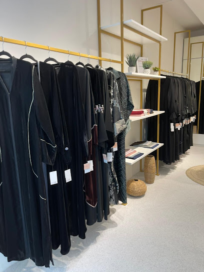 Prive Collection - United Arab Emirates|Al Hisn - W4 - Abu Dhabi|45 شارع الآداب