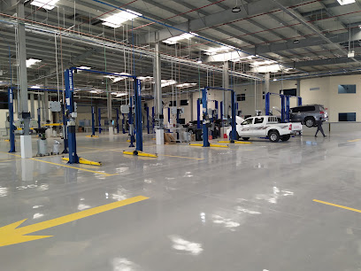 Dynatrade Auto Car Repair & Service Centre, Ruwais - Abu Dhabi - +971 2 893 3000