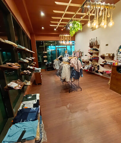 Mirchi clothes & accessories shop - Abu Dhabi - +971 56 883 6800