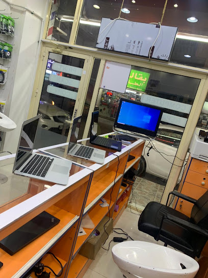 Advent Technologies - United Arab Emirates|near Dar Farahat Restaurant - Sharjah|Shop 7 Barakah - Building 6 Al Estiqlal Square|Mobile Round About