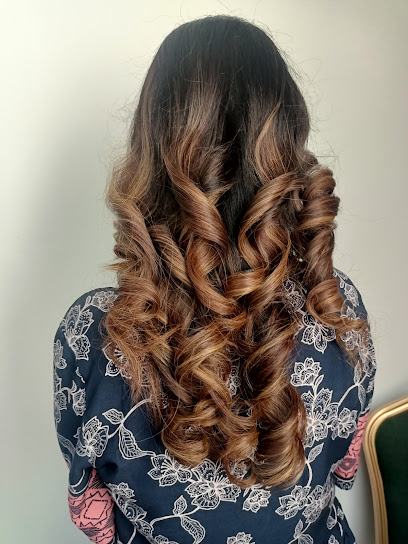 Al Mashaier Al Jamilah - Ladies Salon - United Arab Emirates|Sharjah|near Amber Supermarket|Abu Shagara Al Tariyam building