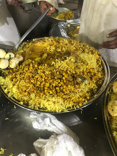 Altanoor al dhahabi (golden kiln) bakery - United Arab Emirates|Al-Turfa - Ras al Khaimah|QX7C+448