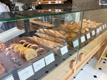 Scarlet Patisserie - Bluewaters - Abu Dhabi - +971 4 584 6541