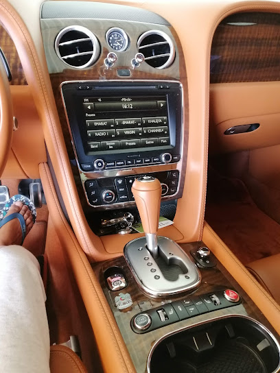 Class Car Garage - United Arab Emirates|Industrial Area - Abu Dhabi|118th St