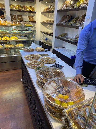 Emirates saw sweets and pastries - United Arab Emirates|Al Wasl - Dubai|24 17C St