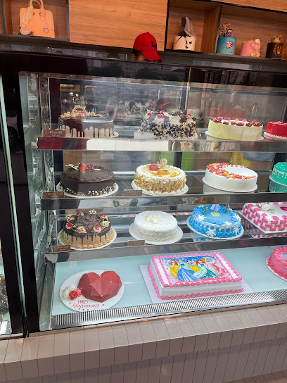 Cake Palace Ajman - United Arab Emirates|Al Rawda 2 - Ajman|Sheikh Maktoum Bin Rashid St