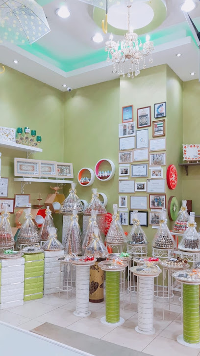 Pesto Chocolates And Flowers-Al Ain - United Arab Emirates|Abu Dhabi|Khalifa Street