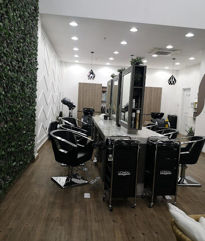 Trends Beauty Bar - Abu Dhabi - +971 7 227 0002