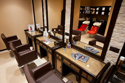 Tips and Toes - Business Bay - Dubai - Abu Dhabi - +971 4 369 7371