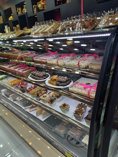 Cake Hut- Sweet and pastries - United Arab Emirates|Halwan Suburb - Samnan - Sharjah|Sumnan