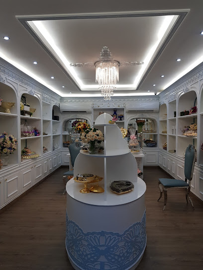 Ganache Chocolates And Flowers - United Arab Emirates|Al Jimi - Abu Dhabi