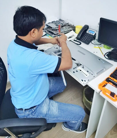 Royal International Technology LLC - IT Support in Dubai - Abu Dhabi - +971 55 874 4314