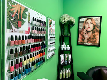 Freshlook ladies Beauty salon Abu Shagarah - Abu Dhabi - +971 55 578 8981