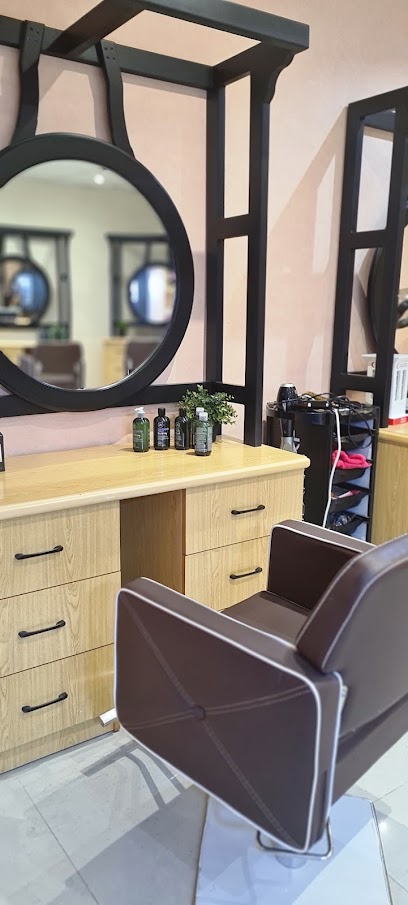Louisiana Beauty Saloon - United Arab Emirates|Al Hamidiya 1 - Ajman|AL IMAM AL SHAFEE St|Postal 85000