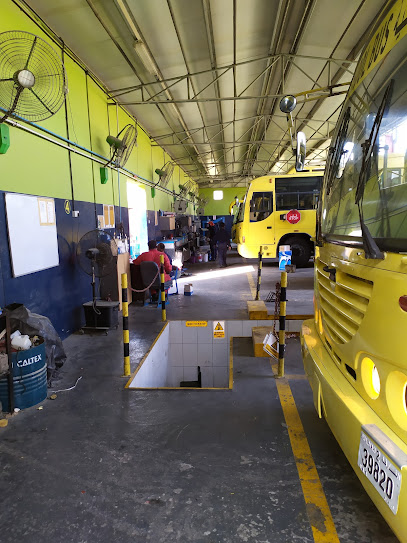 STSS Auto Repairing LLC. Shj Br. - United Arab Emirates|Industrial Area - Industrial Area 5 - Sharjah|431 First Industrial St