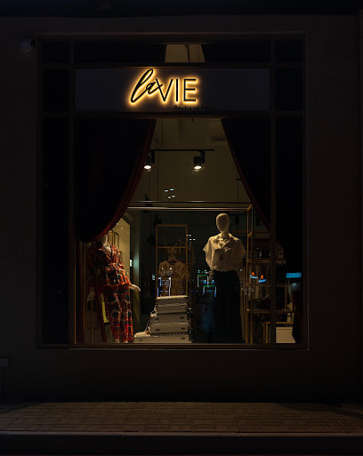 La VIE boutique - United Arab Emirates|Al Dhait - Ras al Khaimah|Al Muhannad st