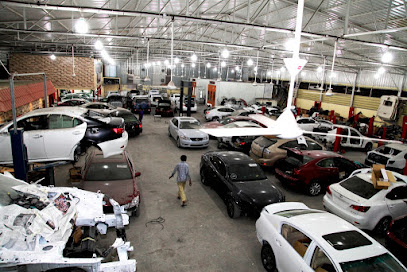 Gear One Auto Maintenance Workshop - Abu Dhabi - +971 50 396 4840
