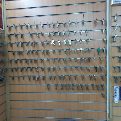 AL MOMEAZ KEY'S - Abu Dhabi - +971 50 753 3214