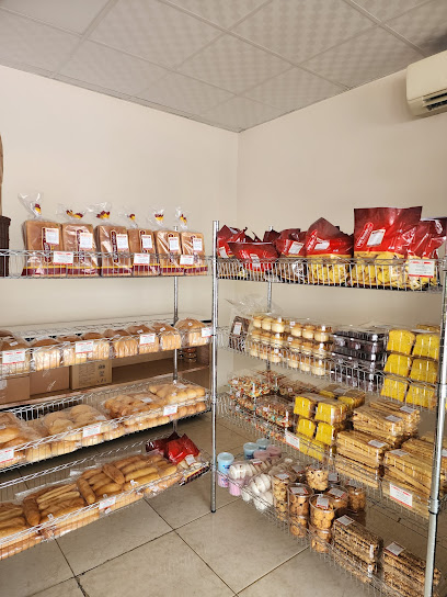 Hot Breads Bakers and Confectioners Maarid - United Arab Emirates|New Al Maireed - Ras al Khaimah|RX88+C3Q