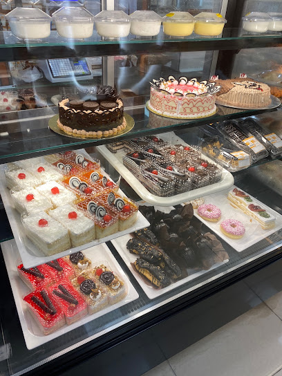 Corniche Automatic Bakeries And Markets (اسواق و مخابز الکورنیش( النهيان - United Arab Emirates|Al Nahyan - Abu Dhabi|39 Hifayif St