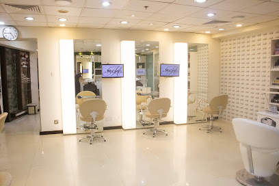 Le Michel Salons Bur Dubai - Abu Dhabi - +971 4 352 5431