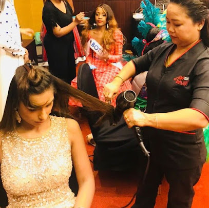 Red Velvet Beauty Salon - Abu Dhabi - +971 4 357 3711