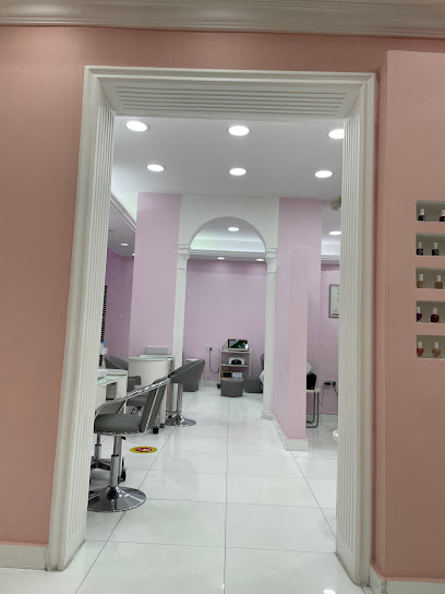 Mawawil Ladies Saloon - United Arab Emirates|Halwan Suburb - Al Abar - Sharjah|Wasit St