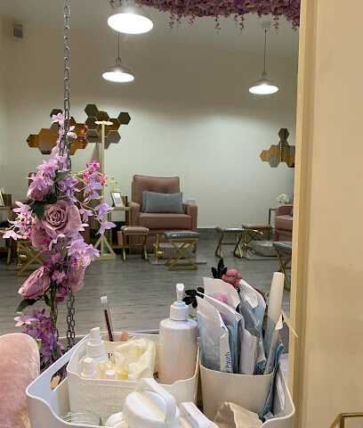 Blushington salon - Abu Dhabi - +971 3 764 4993