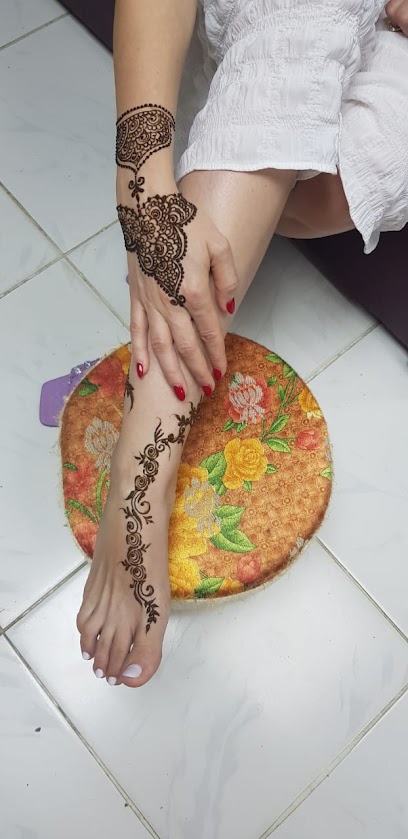 Caroleena Henna & Beauty Saloon - United Arab Emirates|Old Ras Al Khaimah - The Old Market - Ras al Khaimah|QWVX+PF4