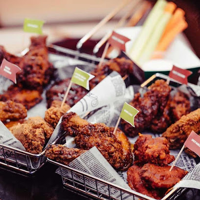 The Huddle Sports Bar & Grill - Ras Al Khaimah - Abu Dhabi - +971 56 992 2286