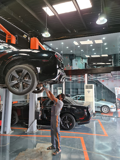 Auto Fix Multibrand Car Service Center- Abu Dhabi - United Arab Emirates|Musaffah - M-13 - Abu Dhabi