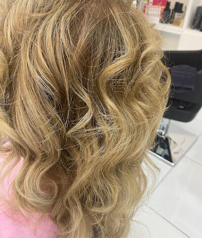 Dantel Beauty Salon - Abu Dhabi - +971 55 741 4389