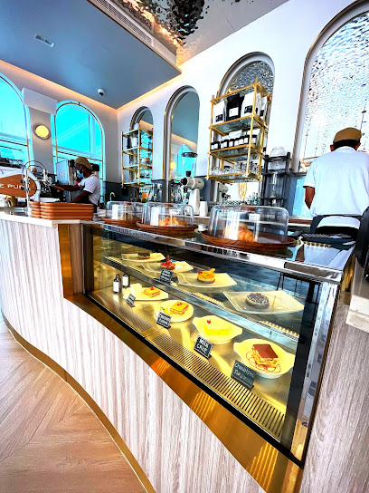 Le Pure specialty café & Restaurant - United Arab Emirates|Al Sa'adah - Zone 1 - Abu Dhabi|85 شارع ضَغْوَة