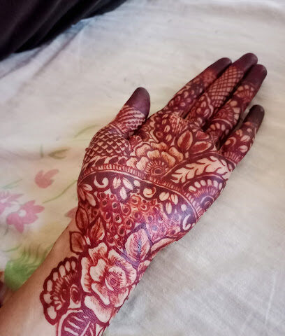 Reema Henna Saloon - Abu Dhabi - +971 3 766 6935