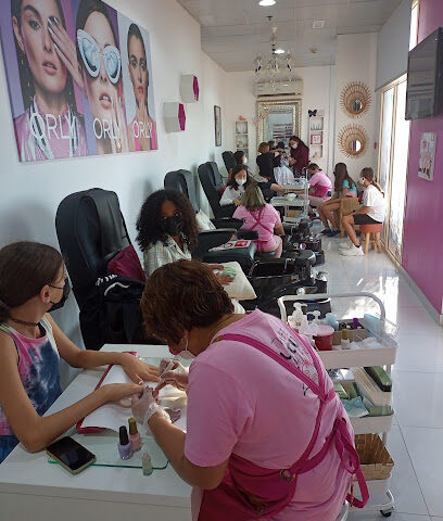 The Beauty Zone Salon & Spa - Abu Dhabi - +971 56 698 1829