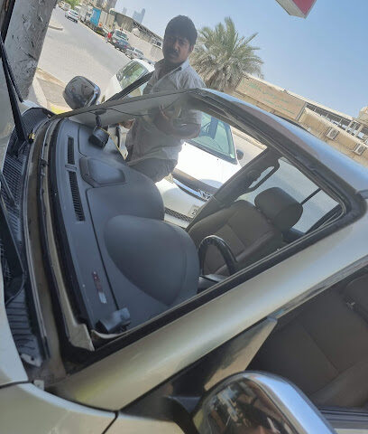 Dubai Auto Glass Trdg Co LLC - Abu Dhabi - +971 50 677 2317