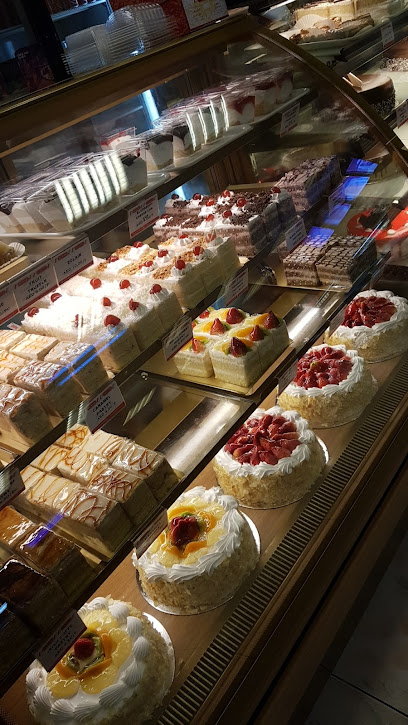 Hot Breads Bakers and Confectioners Khuzam - United Arab Emirates|Khuzam - Ras al Khaimah|Khuzam Rd