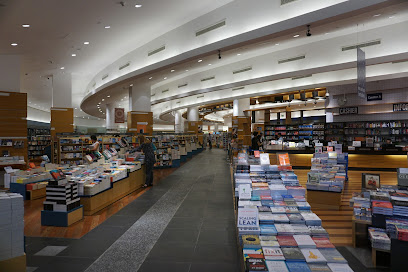 Books Kinokuniya Dubai - Abu Dhabi - +971 4 434 0111