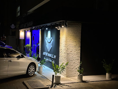 White Hat Gents Salon and Spa - Abu Dhabi - +971 50 147 3121